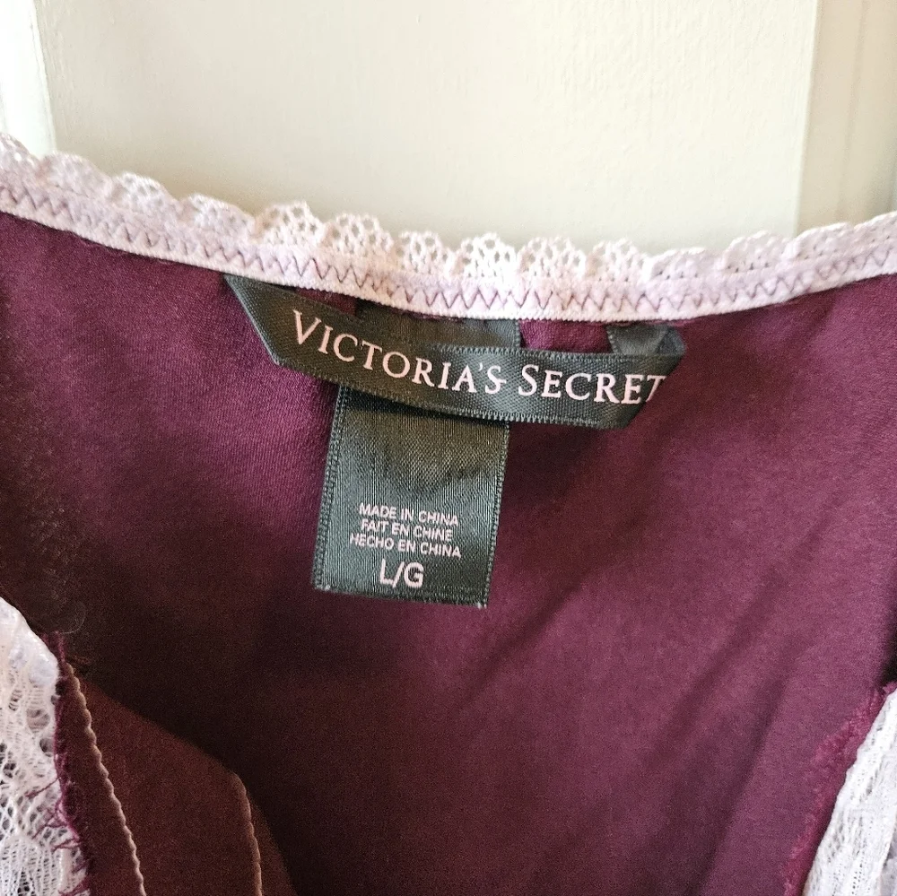 Victoria Secret Purple Lace-Trimmed Slip - Picture 2 of 3